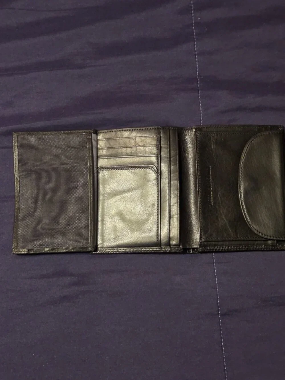 FOSSIL MENS BI-FOLD LEATHER WALLET